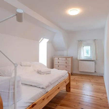 Maria 6 Schlafzimmer & Sauna *