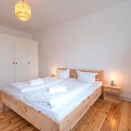 Maria 6 Schlafzimmer & Sauna Holiday home