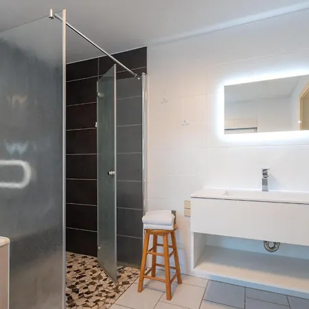 Dom wakacyjny Maria 6 Schlafzimmer & Sauna Koserow