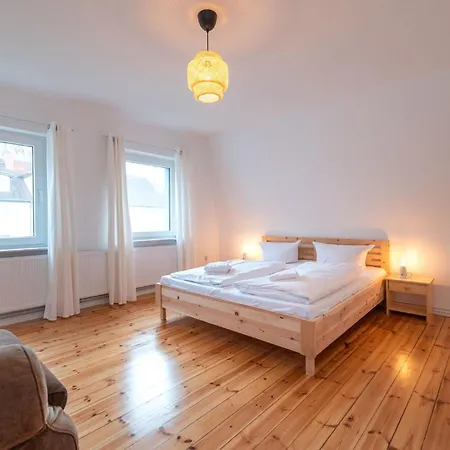 Maria 6 Schlafzimmer & Sauna Holiday home