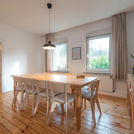 Maria 6 Schlafzimmer & Sauna * Koserow