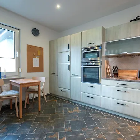 Maria 6 Schlafzimmer & Sauna Koserow