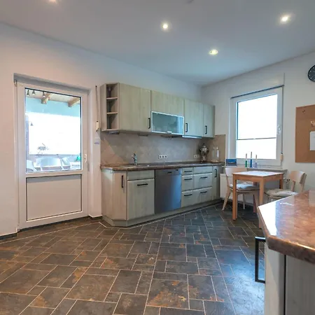 Dom wakacyjny Maria 6 Schlafzimmer & Sauna